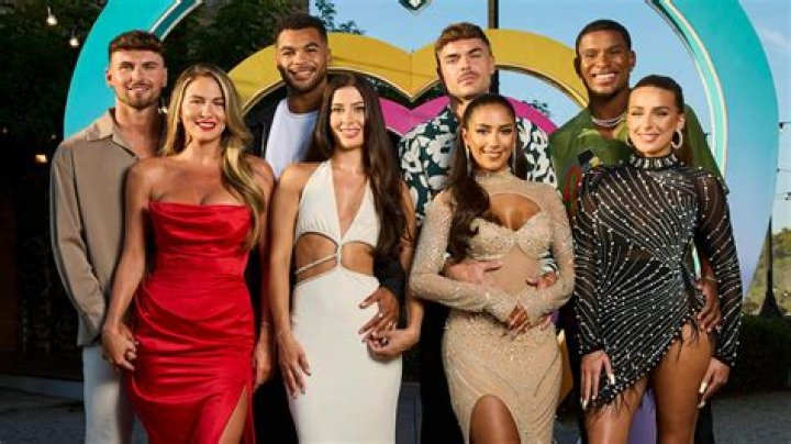 A Deep Dive Into How Love Island Is Filmed