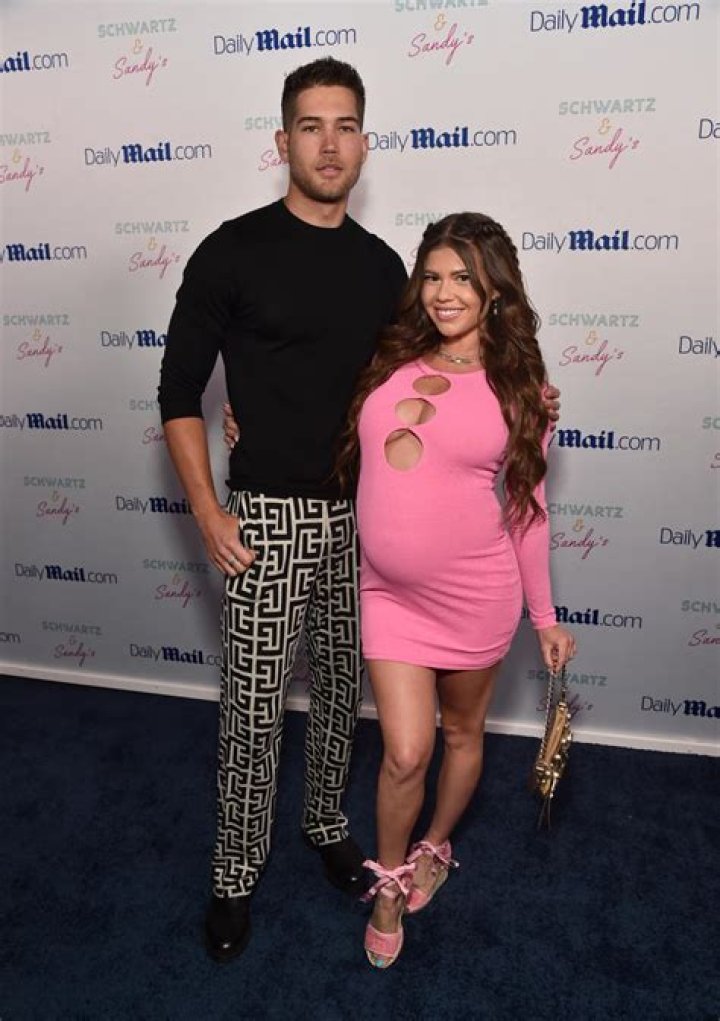 MTVs Chanel West Coast Is Pregnant, Here Is What We Know About Her Boyfriend Dom Fenison
